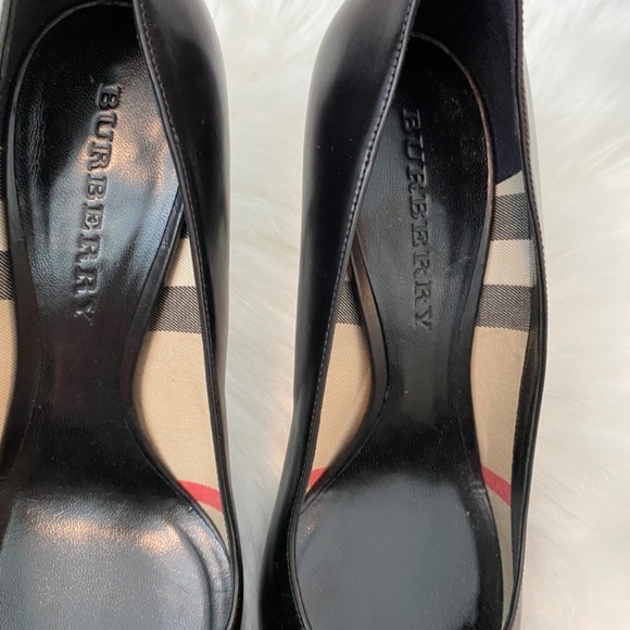Burberry Mawdesley Pump. Black. EU 38 - Picture 3 of 15